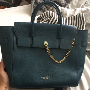 Henri Bendel satchel